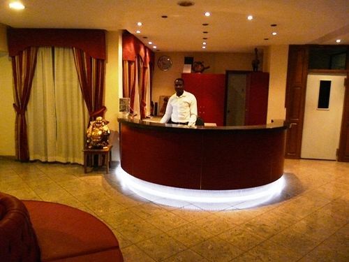 Azam Hotel Bamenda Dış mekan fotoğraf